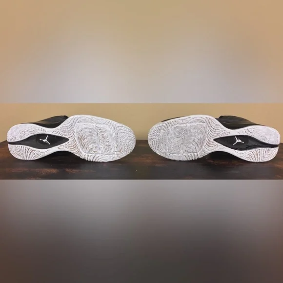 Nike Air Jordan Super Fly 3 in Black/White - Picture 4 of 7